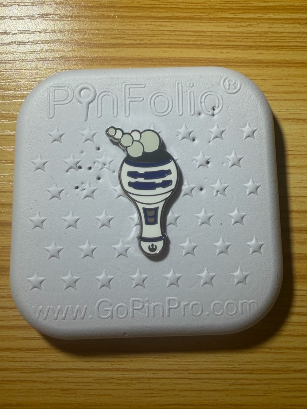 2025 WDW Wave B R2D2 Bubble Wand Pin